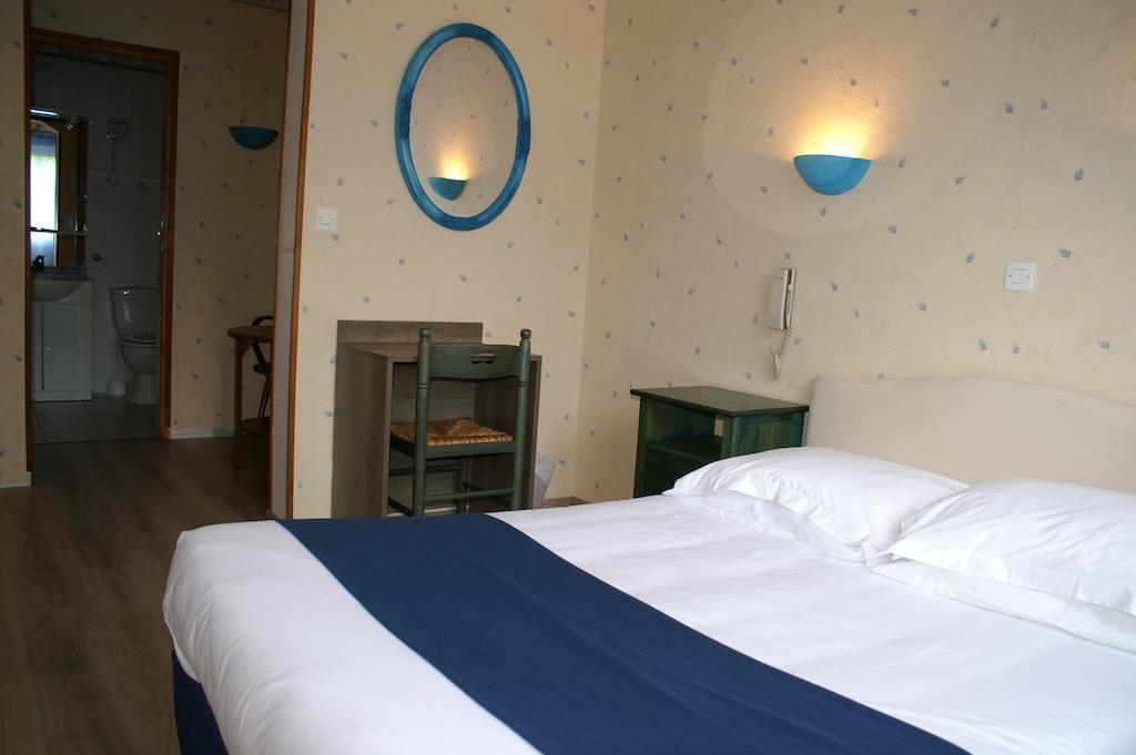Hotel Celeste Bagnères-de-Luchon Oda fotoğraf
