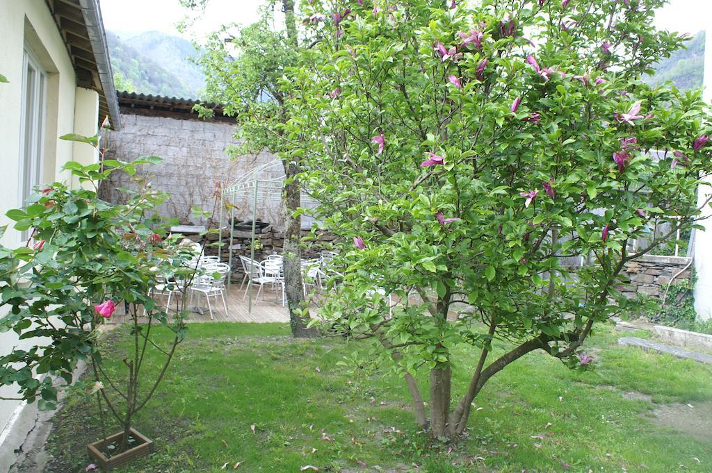 Hotel Celeste Bagnères-de-Luchon Dış mekan fotoğraf