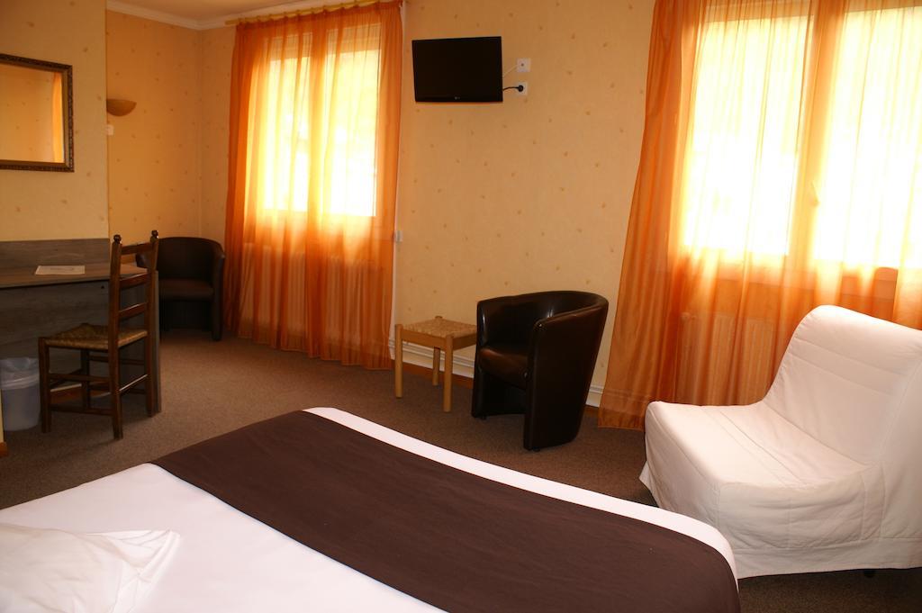 Hotel Celeste Bagnères-de-Luchon Oda fotoğraf